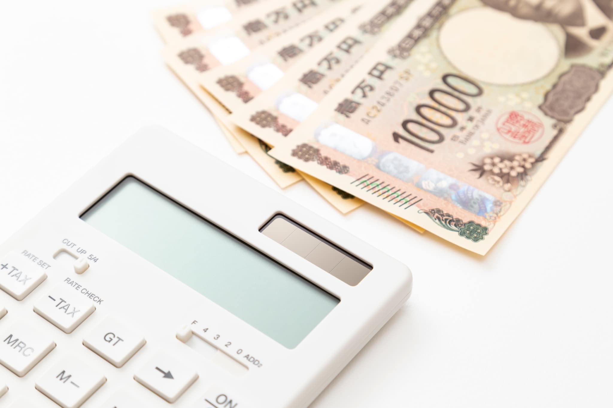 セラミックの歯の費用イメージ