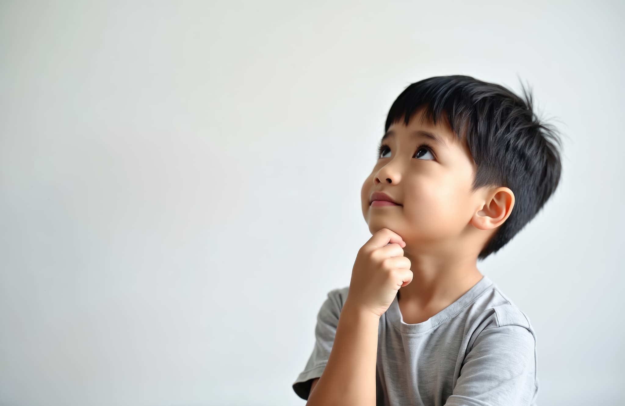 MFTは何歳から受けられるのか考える男の子